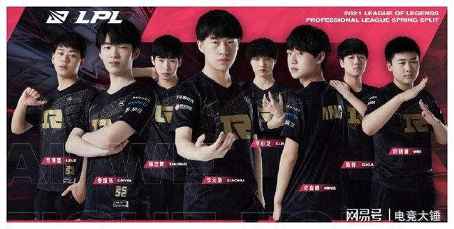 的巧妙嵌入 的巧妙嵌入